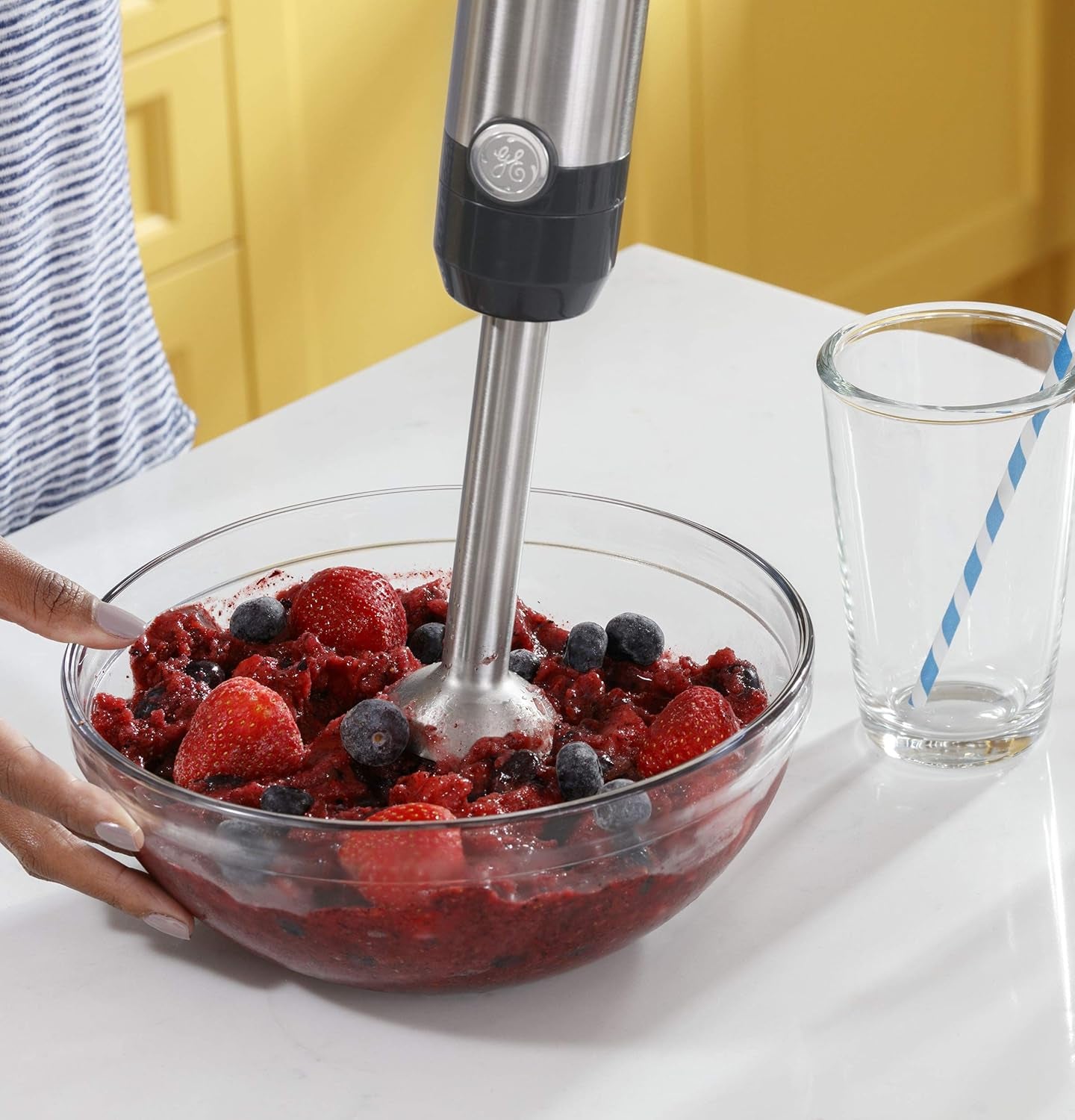 Power up Your Kitchen Creations with Powerful GE Immersion Blender - Unleash Culinary Magic! 