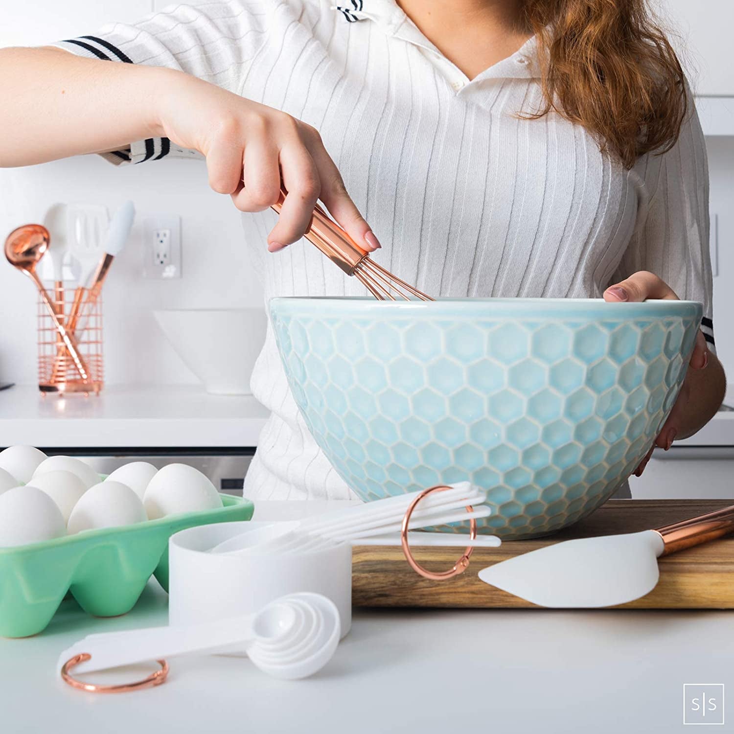 White Silicone & Copper Kitchen Utensils Set with Holder - 17 PC 